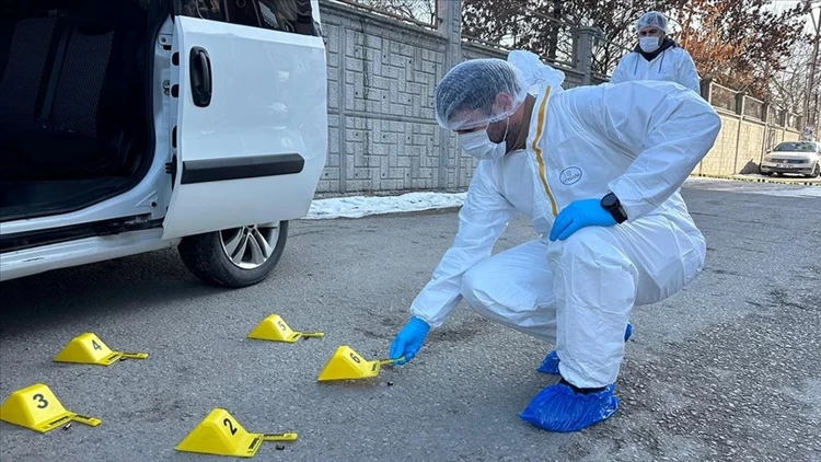 Kayseri’de Operasyonda Açılan Ateşte Polis Memuru Yaralandı Kayseri’de Operasyonda Açılan Ateşte Polis Memuru Yaralandı
