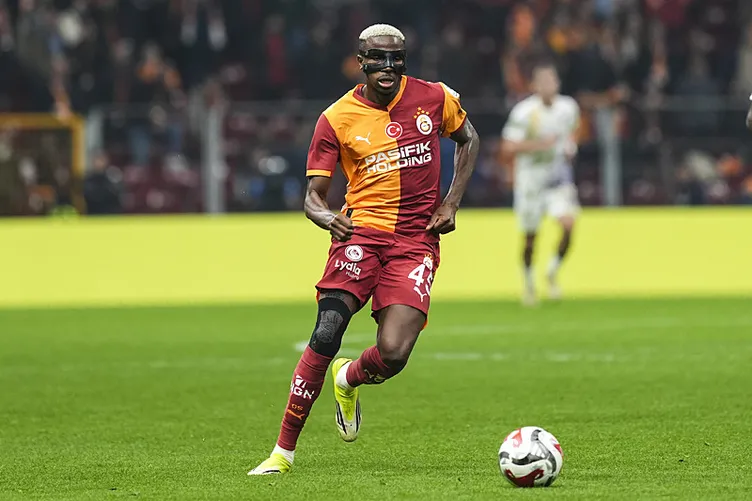 Victor Osimhen İçin Yeni Transfer Çağrısı: “Her Şeyi Yapabilir”