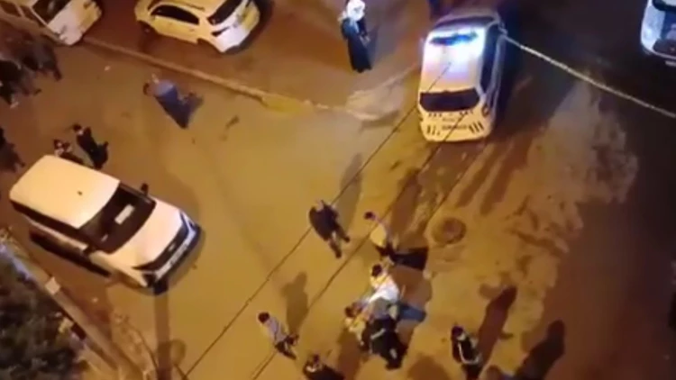Mersin'de Düğünde Silahlı Kavga 1'i Çocuk 8 Kişi Yaralandı