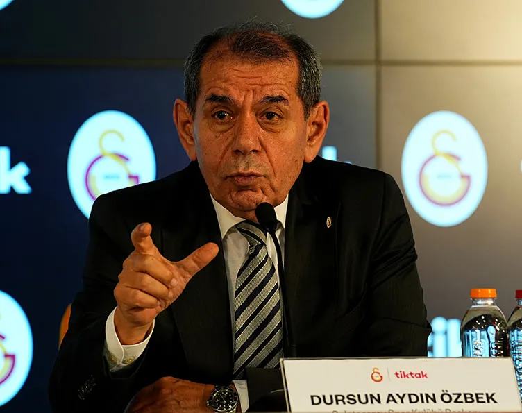 Galatasaray Başkanı Dursun Özbek’ten Adaylık Açıklaması Galatasaray Başkanı Dursun Özbek’ten Adaylık Açıklaması