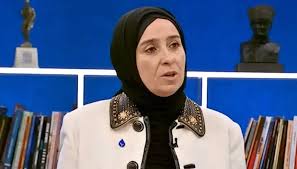 Elif Esen Kimdir? Elif Esen Nereli, Hangi Partiden?