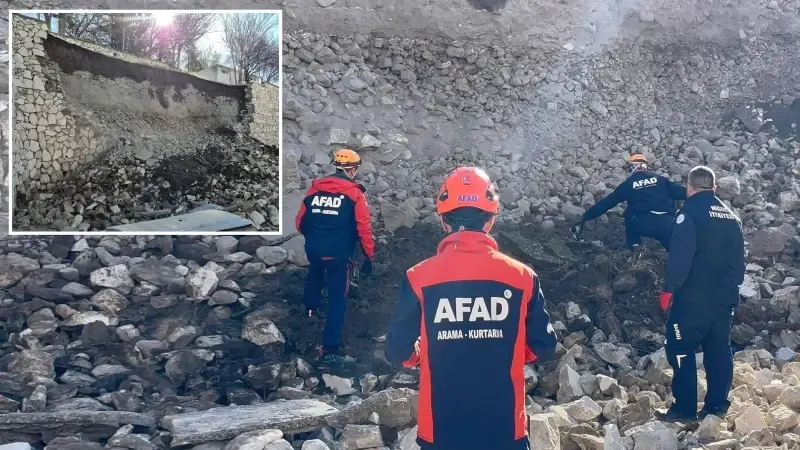 Niğde Kalesi’nde 8 Metrelik İstinat Duvarı Çöktü Ekipler Bölgede Çalışma Başlattı Niğde Kalesi’nde 8 Metrelik İstinat Duvarı Çöktü Ekipler Bölgede Çalışma Başlattı