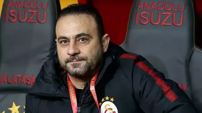 Hasan Şaş’tan Galatasaraylı Oyunculara Sert Eleştiri Hasan Şaş’tan Galatasaraylı Oyunculara Sert Eleştiri