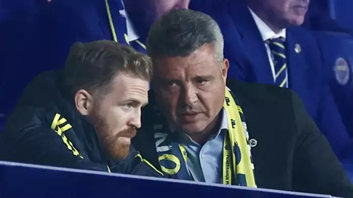 Fenerbahçe’nin İlk Yaz Transferi Kenan Haroun İçin Vincenzo Montella Da Devrede Fenerbahçe’nin İlk Yaz Transferi Kenan Haroun İçin Vincenzo Montella Da Devrede