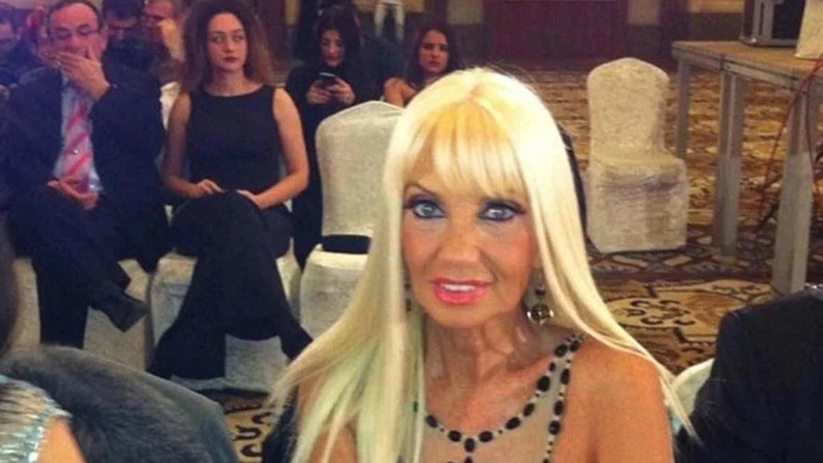 Deniz Erhan Murathanoğlu Kimdir? Eski Manken Neden Hayatını Kaybetti? Deniz Erhan Murathanoğlu Kimdir? Eski Manken Neden Hayatını Kaybetti?