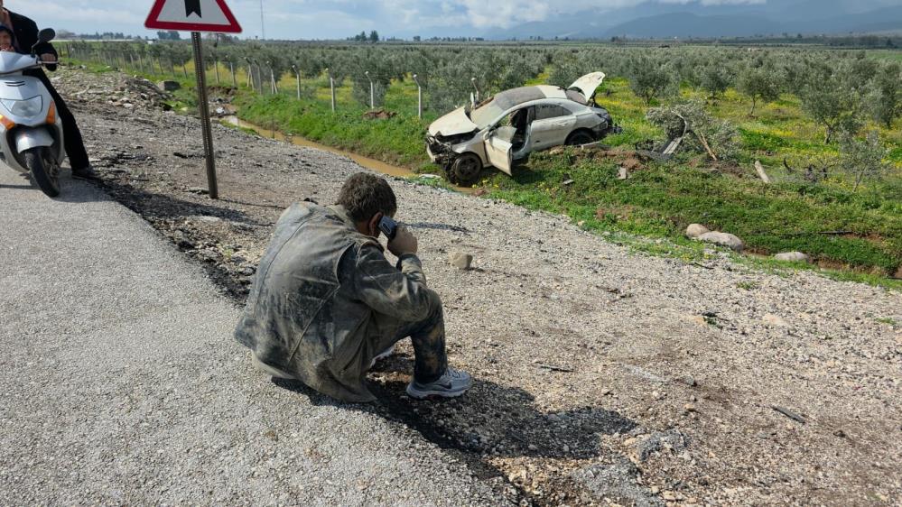 Hurdaya Dönen Araçtan Sağ Çıktı Doktor Sürücü Ölümden Döndü