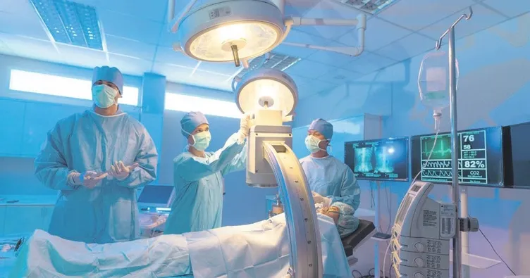 Bıçaksız Cerrahi Devrimi Türk Doktorlar Dünyaya Örnek Oluyor