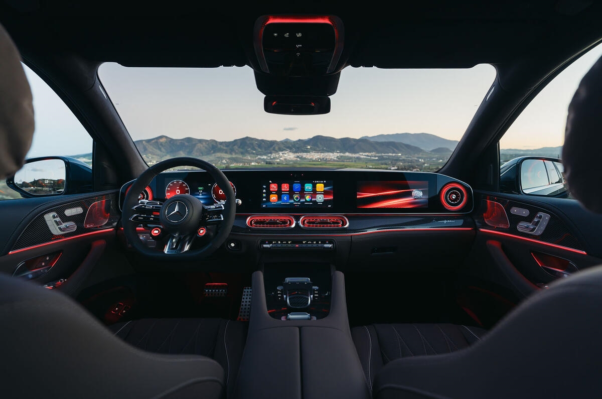 Mercedes Benz GLE Yenilendi AMG Versiyonuyla Gücünü Zirveye Taşıdı