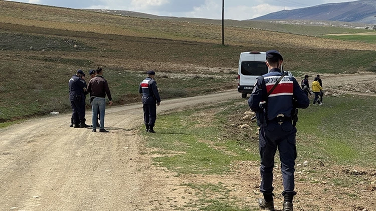 Komşu Tartışması Katliama Döndü Baba Ve Oğlu Kurşun Yağmuruna Tutuldu Komşu Tartışması Katliama Döndü Baba Ve Oğlu Kurşun Yağmuruna Tutuldu