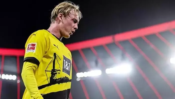 Fenerbahçe’ye Alman Yıldız Hamlesi Brandt Transferi Gündemi Salladı Fenerbahçe’ye Alman Yıldız Hamlesi Brandt Transferi Gündemi Salladı