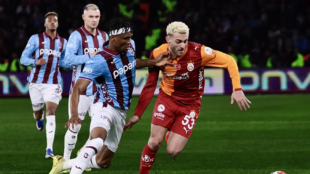 Trabzonspor Galatasaray’ı Devirdi Zirve Yarışı Alevlendi Trabzonspor Galatasaray’ı Devirdi Zirve Yarışı Alevlendi