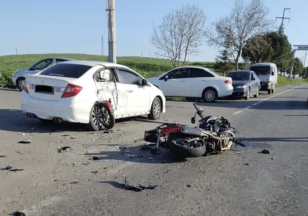 Motosiklet Otomobile Ok Gibi Saplandı Tekirdağ’da Korkutan Kaza