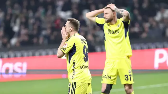 Fenerbahçe’de Son Dakika Kayıpları Sezona Damga Vurdu Fenerbahçe’de Son Dakika Kayıpları Sezona Damga Vurdu