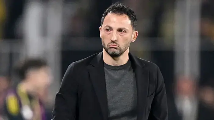 Fenerbahçe Başakşehir Galibiyeti Sonrası Tedesco Kararı Tartışma Yarattı Fenerbahçe Başakşehir Galibiyeti Sonrası Tedesco Kararı Tartışma Yarattı
