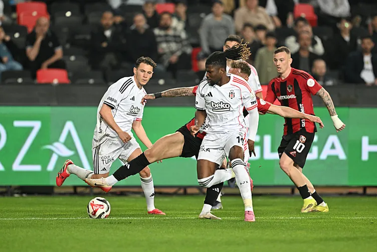 Beşiktaş’ta Ersin Destanoğlu Kararı Başkan Serdal Adalı Görüşecek Beşiktaş’ta Ersin Destanoğlu Kararı Başkan Serdal Adalı Görüşecek