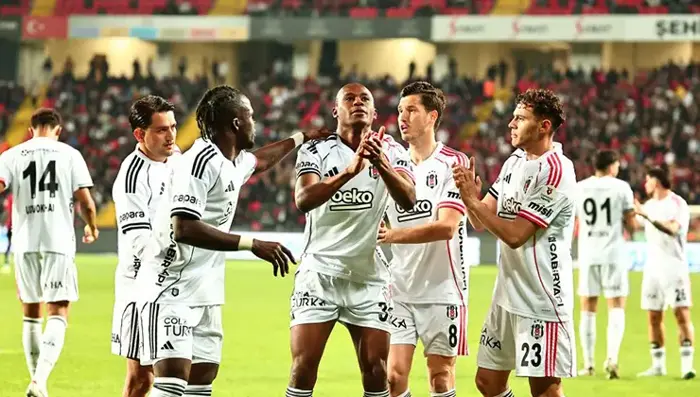 Beşiktaş’ta Kiralık Oyuncular İçin Yol Ayrımı Kararı Beşiktaş’ta Kiralık Oyuncular İçin Yol Ayrımı Kararı