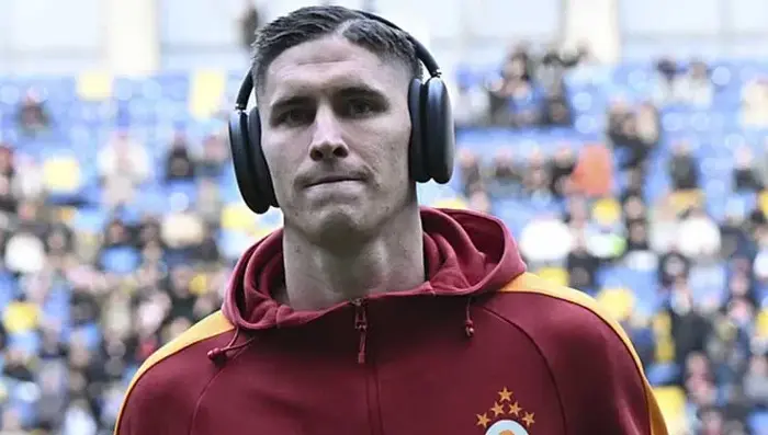 Galatasaray’ın Yıldızı Roland Sallai’ye Premier Lig Kancası Galatasaray’ın Yıldızı Roland Sallai’ye Premier Lig Kancası