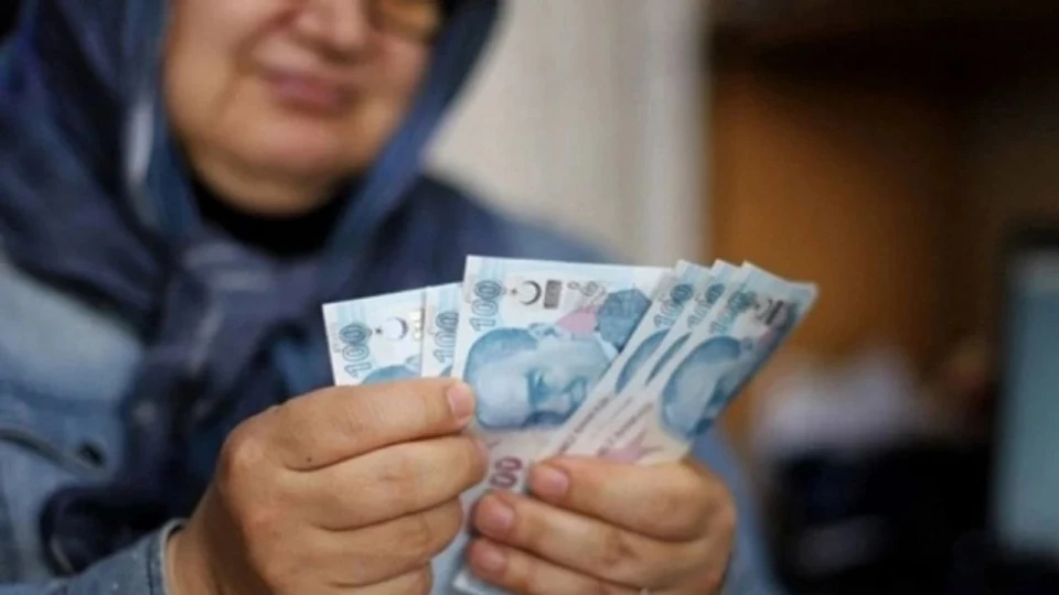 Emekli Maaşı Mayıs Ayı Ödeme Tarihleri 2026 Kurban Bayramı Öncesi Maaşlar Ve İkramiyeler Ne Zaman Yatacak Emekli Maaşı Mayıs Ayı Ödeme Tarihleri 2026 Kurban Bayramı Öncesi Maaşlar Ve İkramiyeler Ne Zaman Yatacak