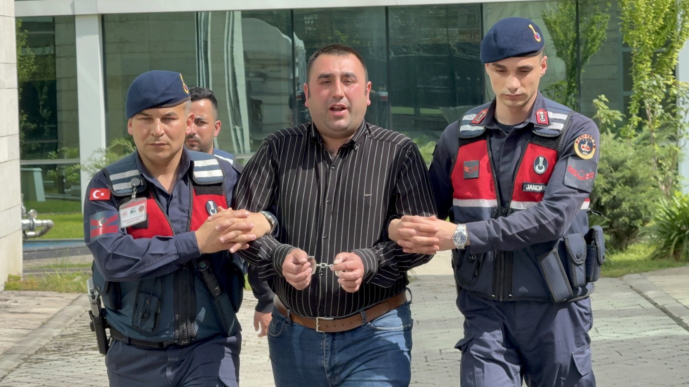 Samsun’da Babasını 8 Kurşunla Öldüren Şahıs Tutuklandı Samsun’da Babasını 8 Kurşunla Öldüren Şahıs Tutuklandı