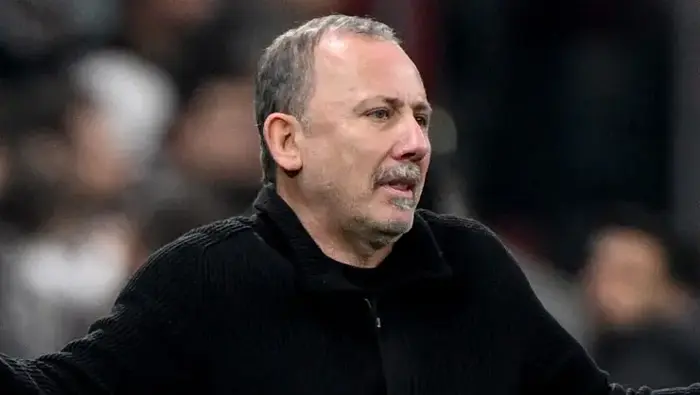Beşiktaş’ta Yeni Teknik Direktör Arayışı Başladı Adaylar Netleşti