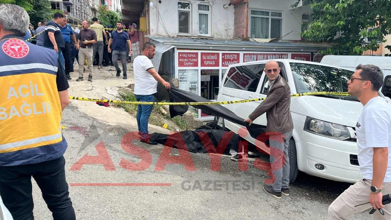 Fatsa'da Kanlı Saldırı! İş Yerinde Kurşun Yağmuruna Tutulan 3 Kişi Öldü Fatsa'da Kanlı Saldırı! İş Yerinde Kurşun Yağmuruna Tutulan 3 Kişi Öldü