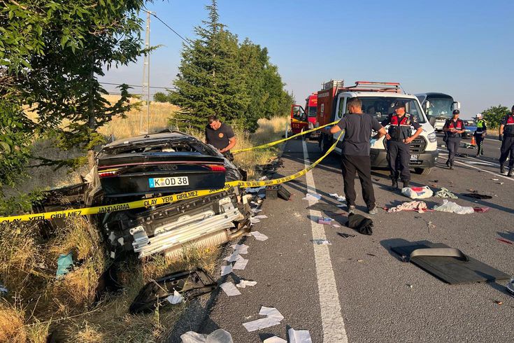 Gurbet Yolculuğu Faciayla Bitti! Nevşehir'de Aynı Aileden 3 Kişi Hayatını Kaybetti Gurbet Yolculuğu Faciayla Bitti! Nevşehir'de Aynı Aileden 3 Kişi Hayatını Kaybetti
