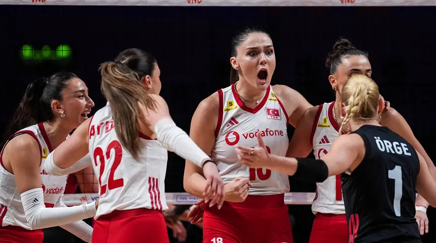Filenin Sultanları Kanada'yı Geçti, Milletler Ligi'nde Yarı Finale Yükseldi