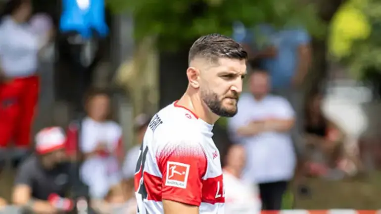 Beşiktaş'tan Jeff Chabot Hamlesi: Alman Stoper İçin Görüşmeler Sürüyor