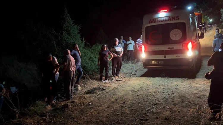 Osmaniye’de Traktör Dere Yatağına Devrildi: Mehmet Say Ve Eşi Elif Say Hayatını Kaybetti