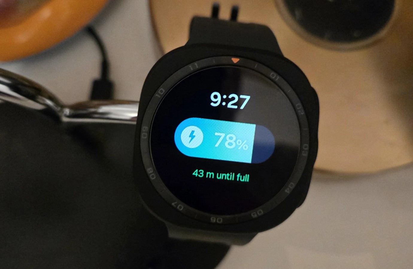 Galaxy Watch 9 Kullanıcılarından Yavaş Şarj Şikayeti: 4 Saati Bulabiliyor