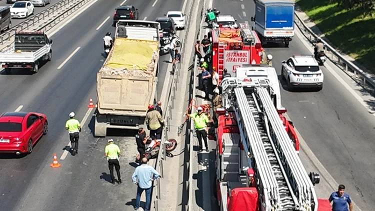 Bahçelievler’de Hafriyat Kamyonunun Altında Kalan Motosiklet Sürücüsü Hayatını Kaybetti