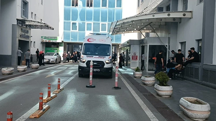 Batman’da 3 Gündür Haber Alınamayan 71 Yaşındaki Mehmet Doğan Evinde Ölü Bulundu Batman’da 3 Gündür Haber Alınamayan 71 Yaşındaki Mehmet Doğan Evinde Ölü Bulundu