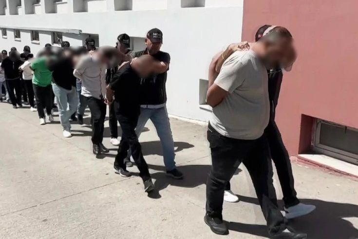 71 İlde Uyuşturucu Operasyonu: 894 Şüpheli Yakalandı, 424 Kişi Tutuklandı 71 İlde Uyuşturucu Operasyonu: 894 Şüpheli Yakalandı, 424 Kişi Tutuklandı