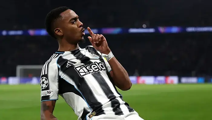 Beşiktaş Joe Willock İçin Planını Yaptı: Bonservissiz Transfer Gündemde
