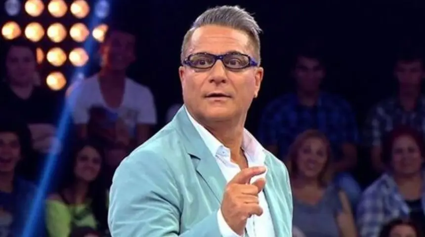 Mehmet Ali Erbil Kalp Krizi Mi Geçirdi? Hastaneye Kaldırılan Ünlü Şovmenin Sağlık Durumu Nasıl?