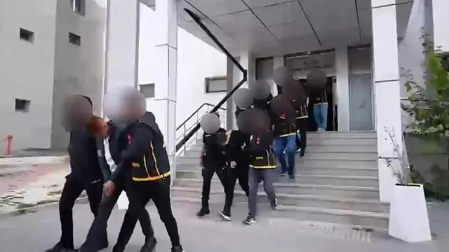 Van'da 2.359.884.154,82 Tl'lik Şüpheli Hareket İçin 11 Tutuklama