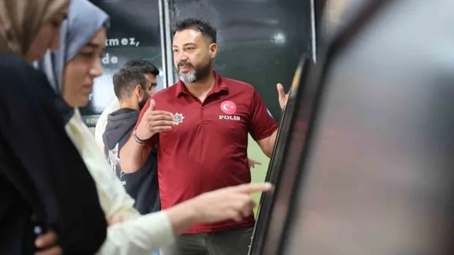 Narko Tır Elazığ’da Uyuşturucu Farkındalığı İ̇çin Kapılarını Açtı