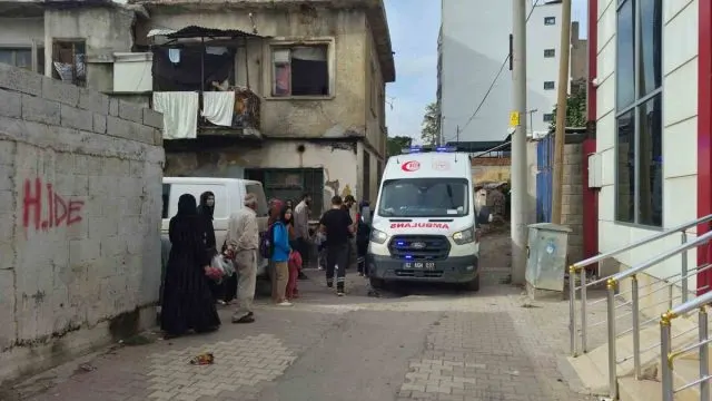 Adıyaman'da 5 Yaşındaki Çocuğa Çarpan Sürücü Motosikleti Bırakıp Kaçtı