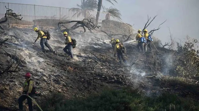 Norte Yangını San Juan Capistrano'da 6 Eve Zarar Verdi