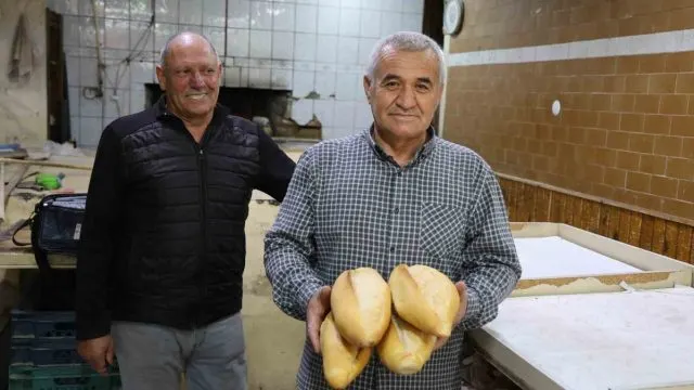 Kırşehir'de Ekmek Fiyatı 15 Tl'ye Yükseldi