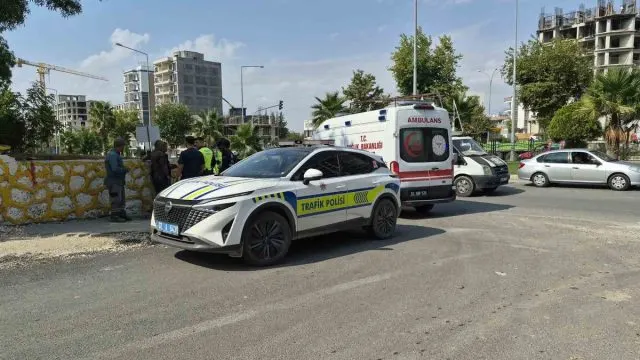 Adıyaman’da Karayolları Kavşağı Yakınında Motosiklet Devrildi