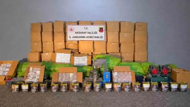Aksaray’da Kaçak Sigara Deposuna Jandarma Baskını
