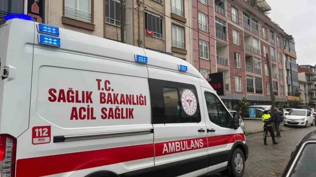 Tavşanlı’da Motosiklet Kazası: Sürücü Ve Yaya Yaralandı
