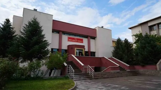 Bor’da 14 Yaşındaki İşçinin Ölümünde İki Sanığa Hapis Kararı