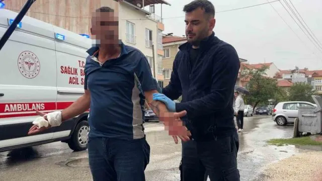 Burdur’da İ̇ntihar Girişimini Kendisi İ̇hbar Etti, Polisle Pazarlık Yaptı