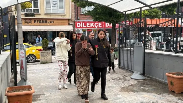 Eskişehir’deki İki Ev Hırsızlığında İki Şüpheli Tutuklandı Eskişehir’deki İki Ev Hırsızlığında İki Şüpheli Tutuklandı