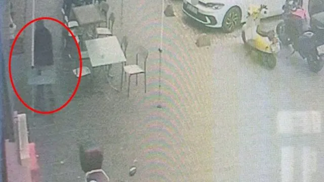 Karabük'te Para Talebi Karşılanmayan Şahıs Masayı Devirdi