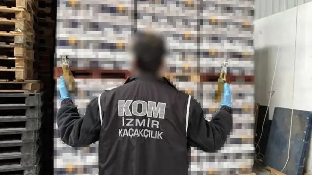Buca’daki Depodan Milyonluk Kaçak İçki Çıktı Buca’daki Depodan Milyonluk Kaçak İçki Çıktı