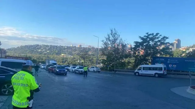 Bahçeşehir'de Dron Destekli Denetimde 83 Araca 366 Bin 38 Lira Ceza Bahçeşehir'de Dron Destekli Denetimde 83 Araca 366 Bin 38 Lira Ceza