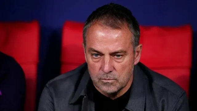 Hansi Flick Eylül Ayında Laliga'da Ödüle Uzandı Hansi Flick Eylül Ayında Laliga'da Ödüle Uzandı
